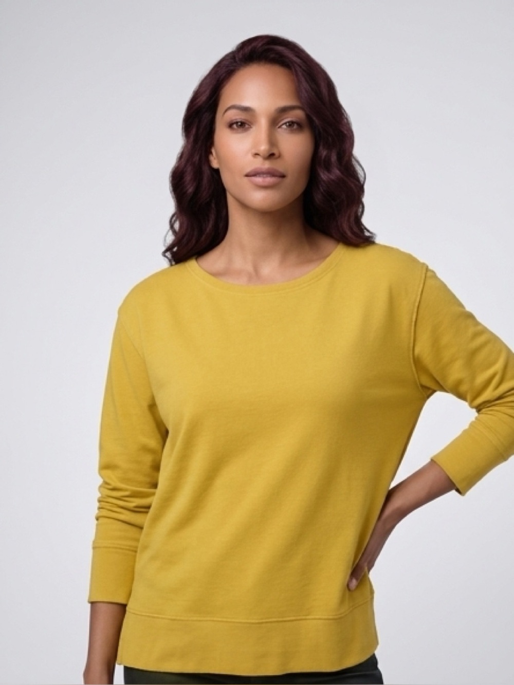 Women's Long Sleeve Crew Neck Top w/ Side Slits - Gold